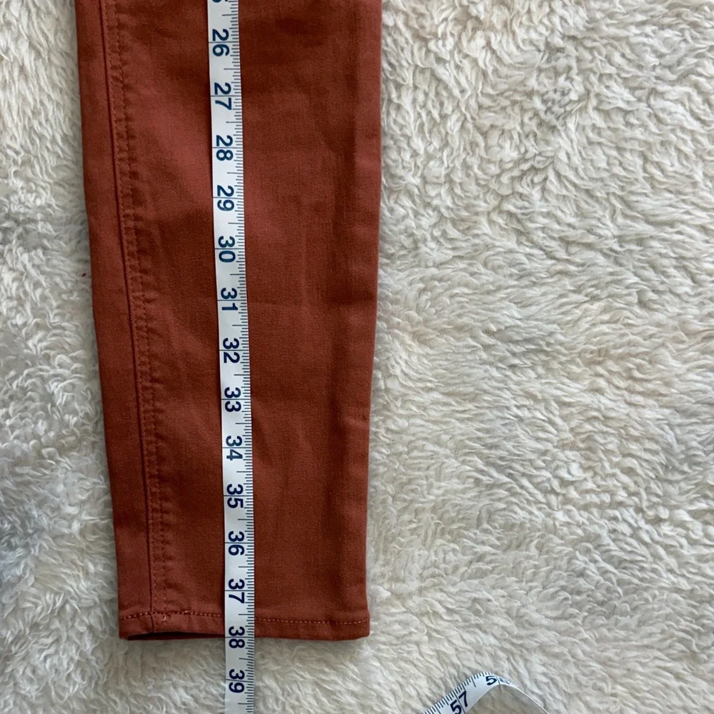 Old Navy Women's Rockstar Super Skinny Jeans in Rust - Picture 12 of 12